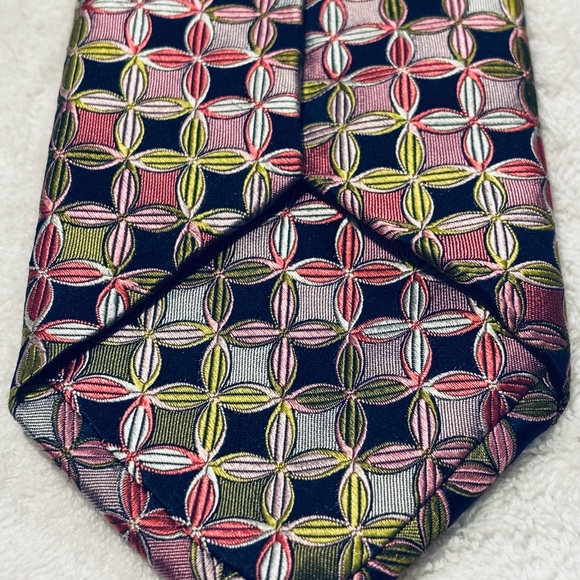 Brand New Stylish High Quality Tie By IKE BEHAR - Picture 3 of 4